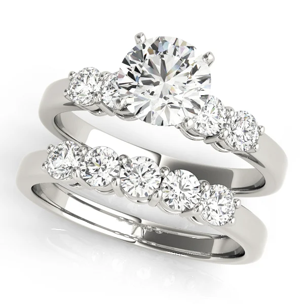 4-Stone Shared Prong Engagement Ring - Image 3