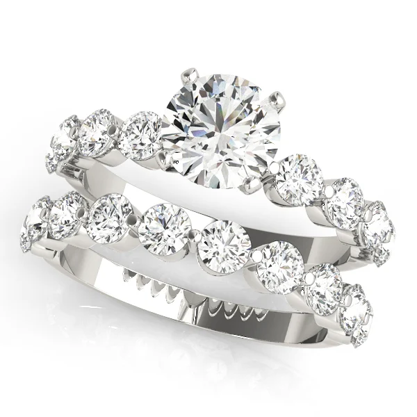 Single Row Prong Engagement Ring - Image 3
