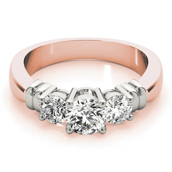ENGAGEMENT RINGS 3 STONE ROUND - Image 11