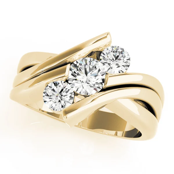 ENGAGEMENT RINGS 3 STONE ROUND - Image 5