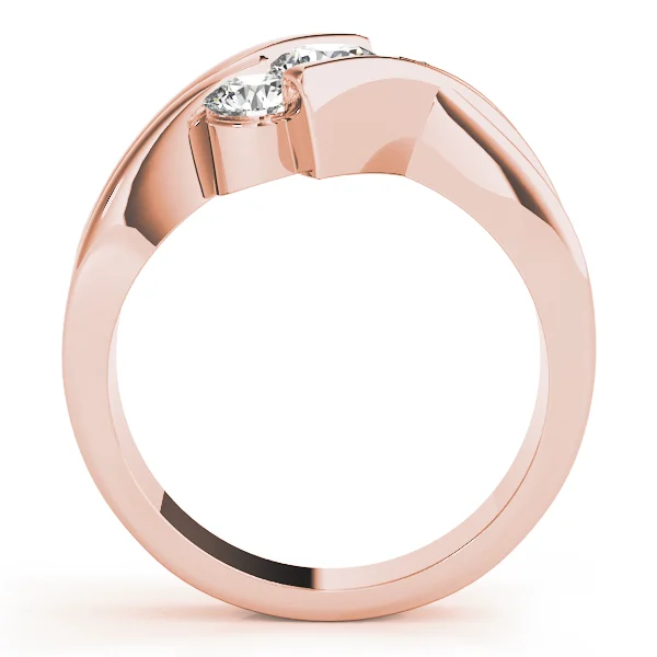 ENGAGEMENT RINGS 3 STONE ROUND - Image 10