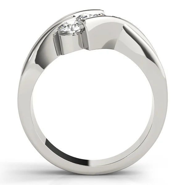 ENGAGEMENT RINGS 3 STONE ROUND - Image 2