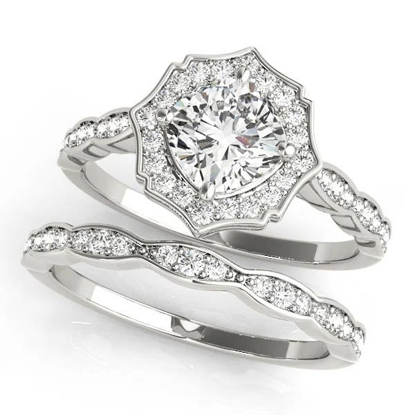 Scalloped Cushion Halo Ring - Image 3