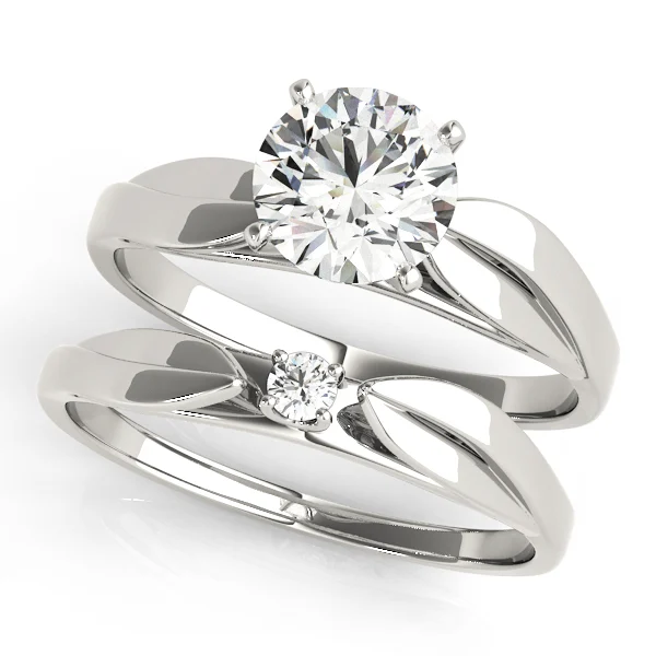 Solitaire Split Shank Engagement Ring - Image 3