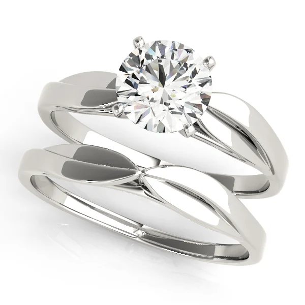 Solitaire Peg Head Engagement Ring - Image 3