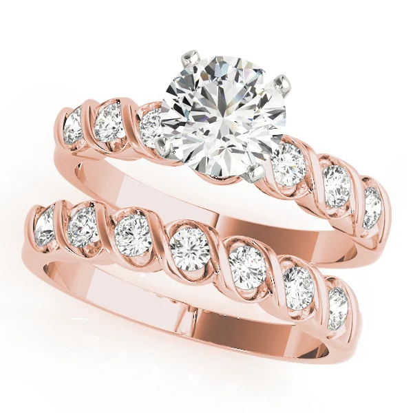 Single Row Peg Head Engagement Ring - Image 9