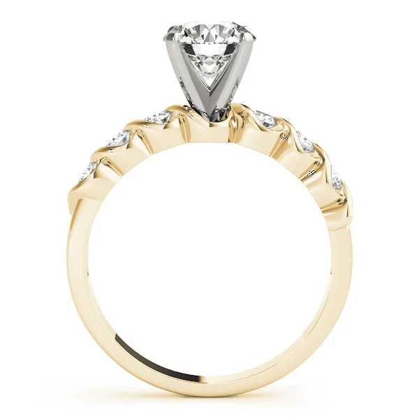 Single Row Peg Head Engagement Ring - Image 5