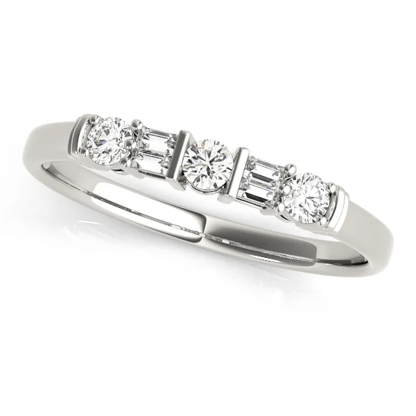 Fancy Shape Baguette Wedding Bands
