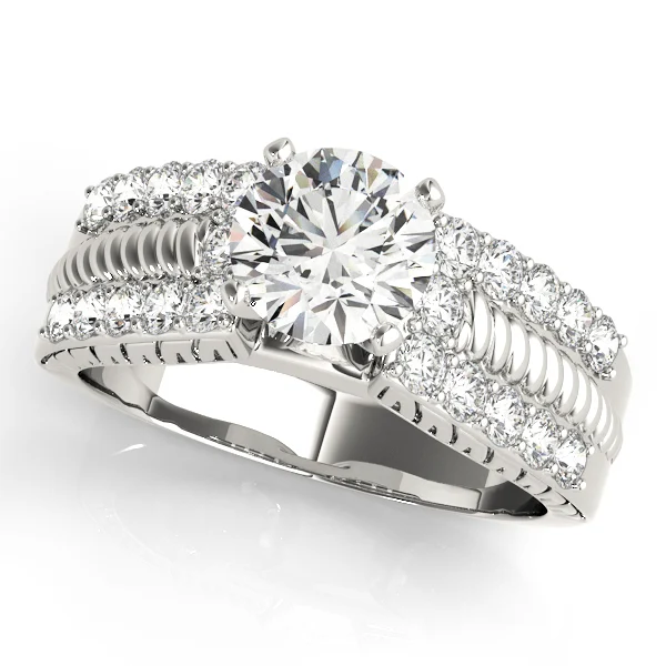 ENGAGEMENT RINGS ANTIQUE