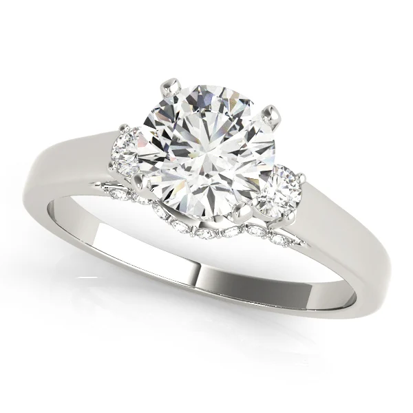 3-Stone Round Engagement Ring