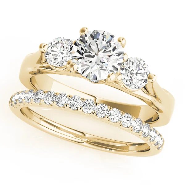 3-Stone Round Engagement Ring - Image 6