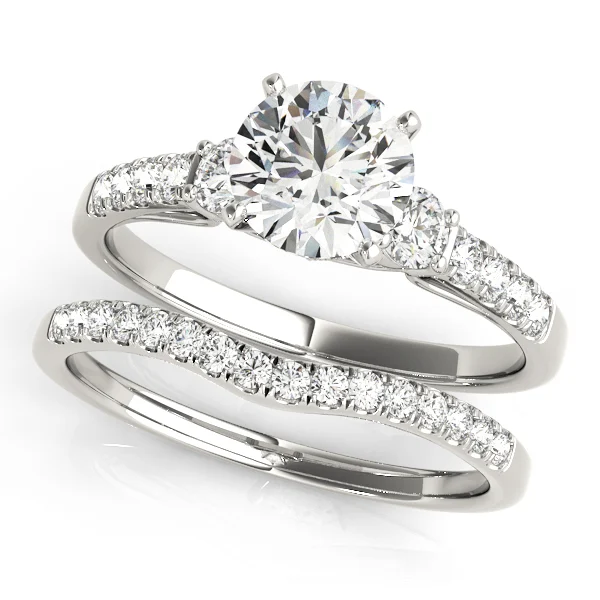 Single Row Engagement Ring - Image 3
