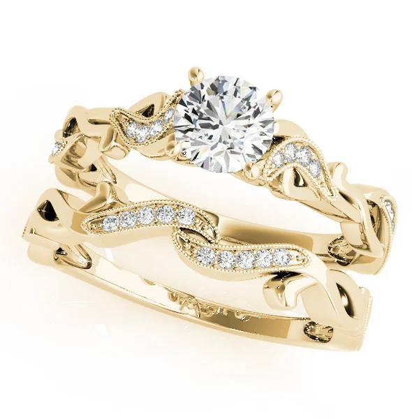 ENGAGEMENT RING WITH TWISTED SHANK - Image 7