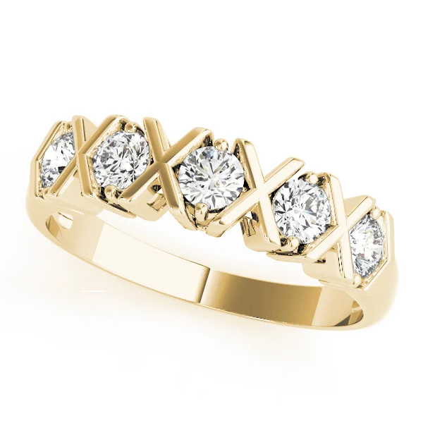 XO-Shape Prong Set Wedding Band - Image 3