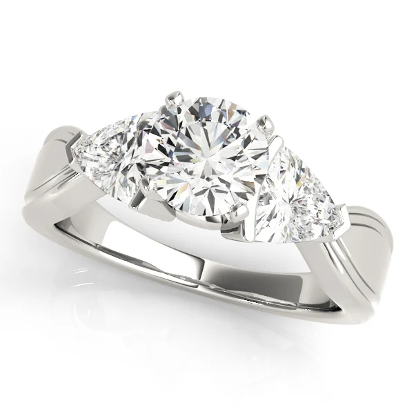 ENGAGEMENT RINGS 3 STONE TRILLION