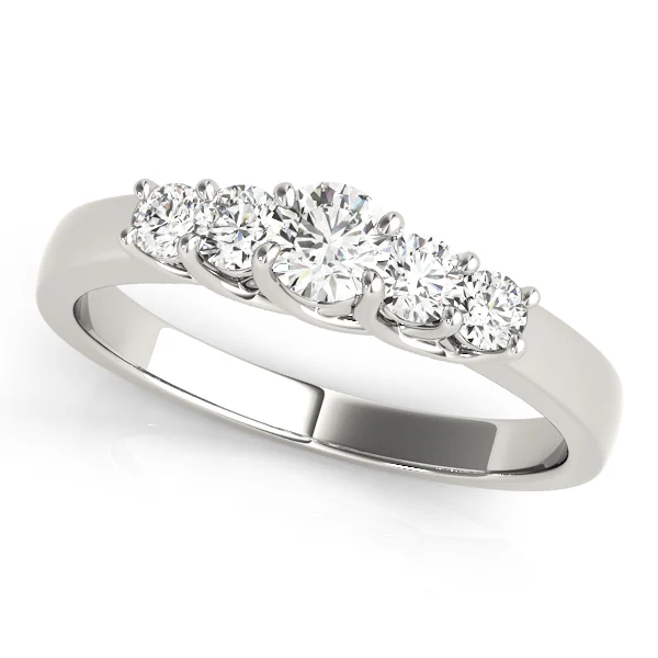 Prong Set Trellis Wedding Band