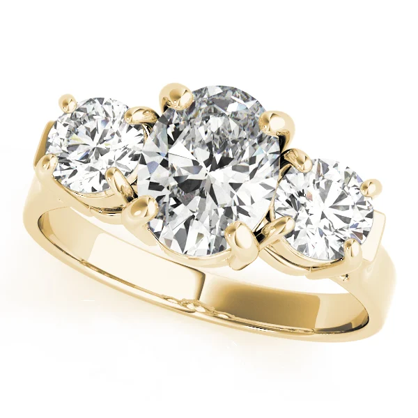 ENGAGEMENT RINGS 3 STONE OVAL - Image 5