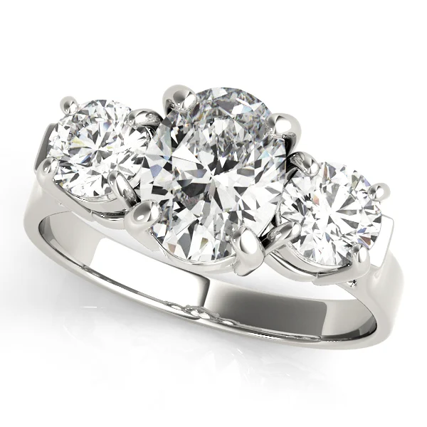 ENGAGEMENT RINGS 3 STONE OVAL