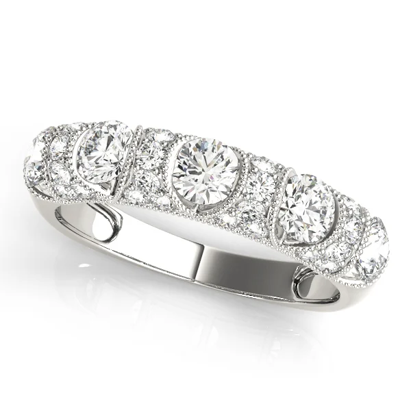 Vintage-Inspired Wedding Band