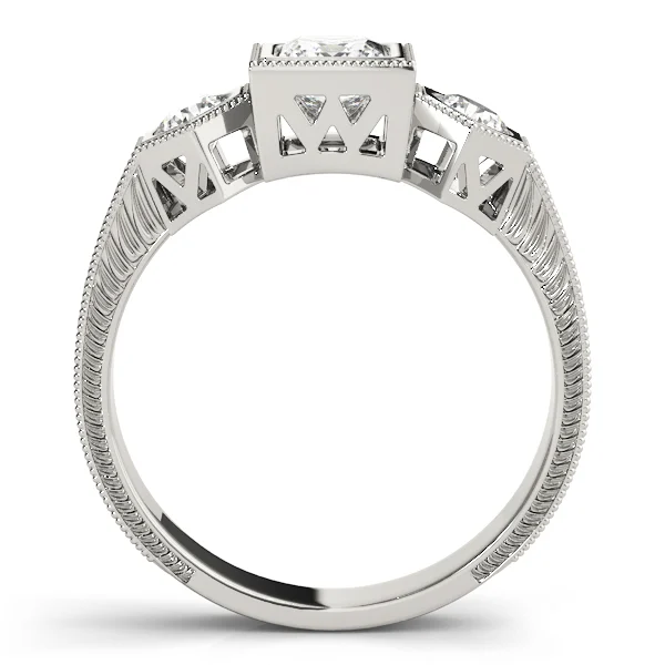 ENGAGEMENT RINGS 3 STONE PRINCESS - Image 2