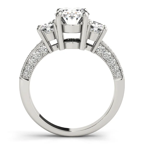 ENGAGEMENT RINGS 3 STONE OVAL - Image 2