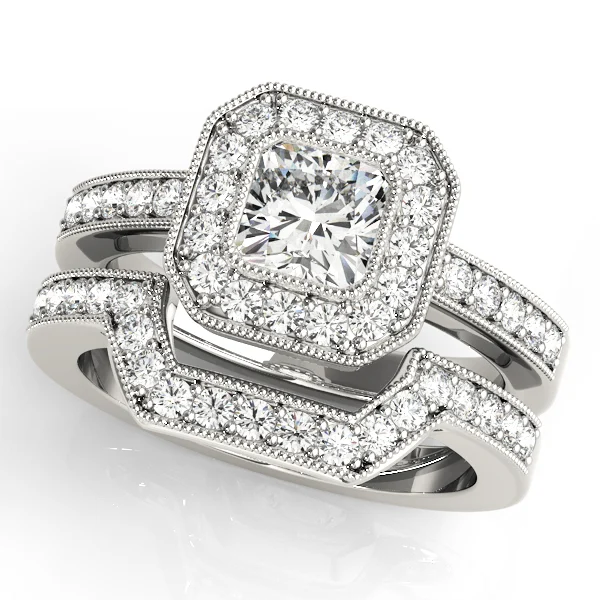 ENGAGEMENT RINGS HALO SQUARE & CUS - Image 3