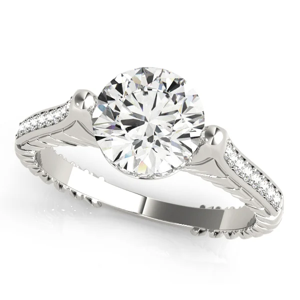 ENGAGEMENT RINGS ANTIQUE