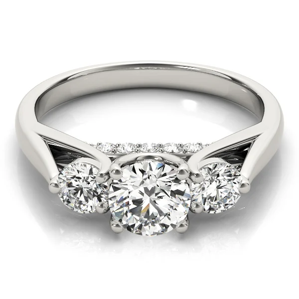 ENGAGEMENT RINGS 3 STONE ROUND - Image 3