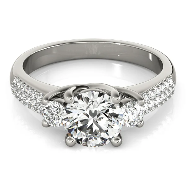 ENGAGEMENT RINGS 3 STONE ROUND - Image 3