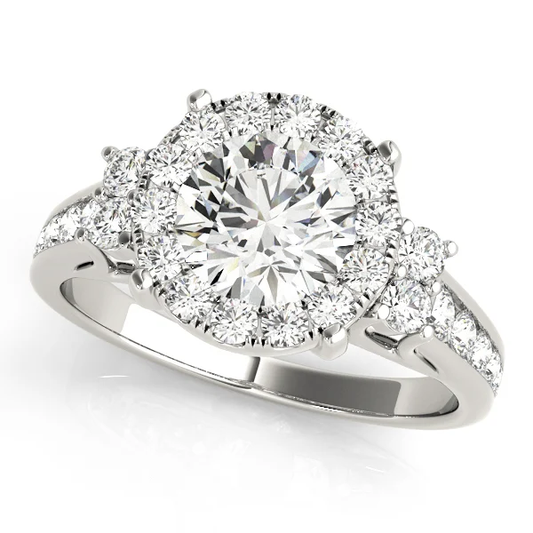 ROUND HALO ENGAGEMENT RING