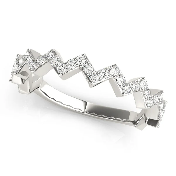 Stackable Prong Set Zigzag Band