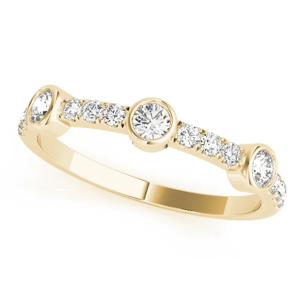 Bezel Set Split Prong Fashion Ring - Image 5