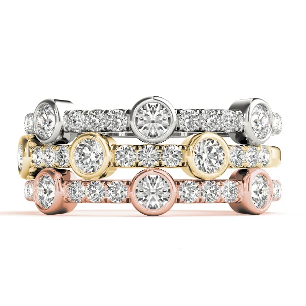 Bezel Set Split Prong Fashion Ring - Image 4